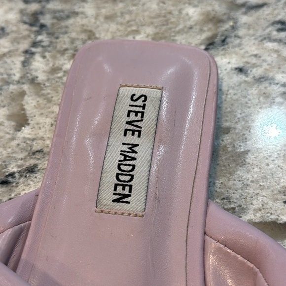 Steve Madden | Cross Strap Mayra Padded Slide Sandals in Lilac Size 6 - Picture 5 of 12